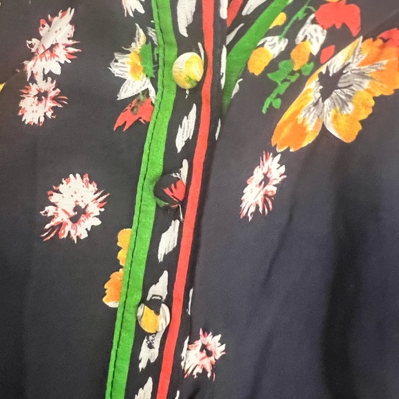 Boho Floral Off-Shoulder Floral Crop Top NWT - Picture 4 of 4